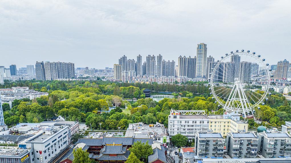 今年力争改造城市危房3000套，建设运营10个保障性住房“好房子”项目！合肥三部门发文：2030年新建保障性住房原则上全面建成“好房子”······